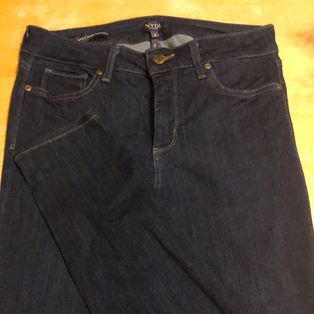 NYDJ skinny Jean legging. Size 8 tall